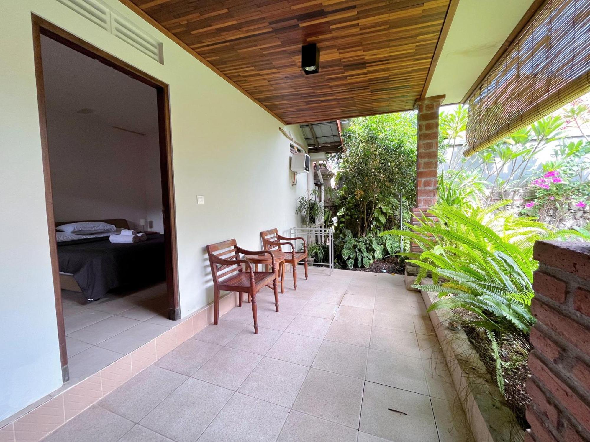 Agung'S Annex Homestay Санур Экстерьер фото