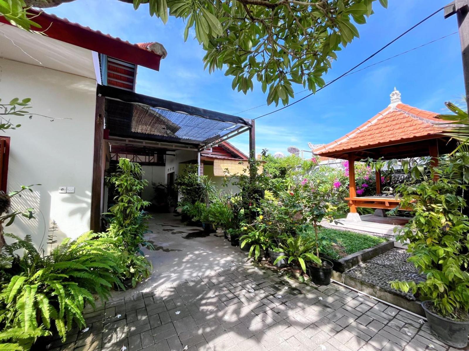 Agung'S Annex Homestay Санур Экстерьер фото