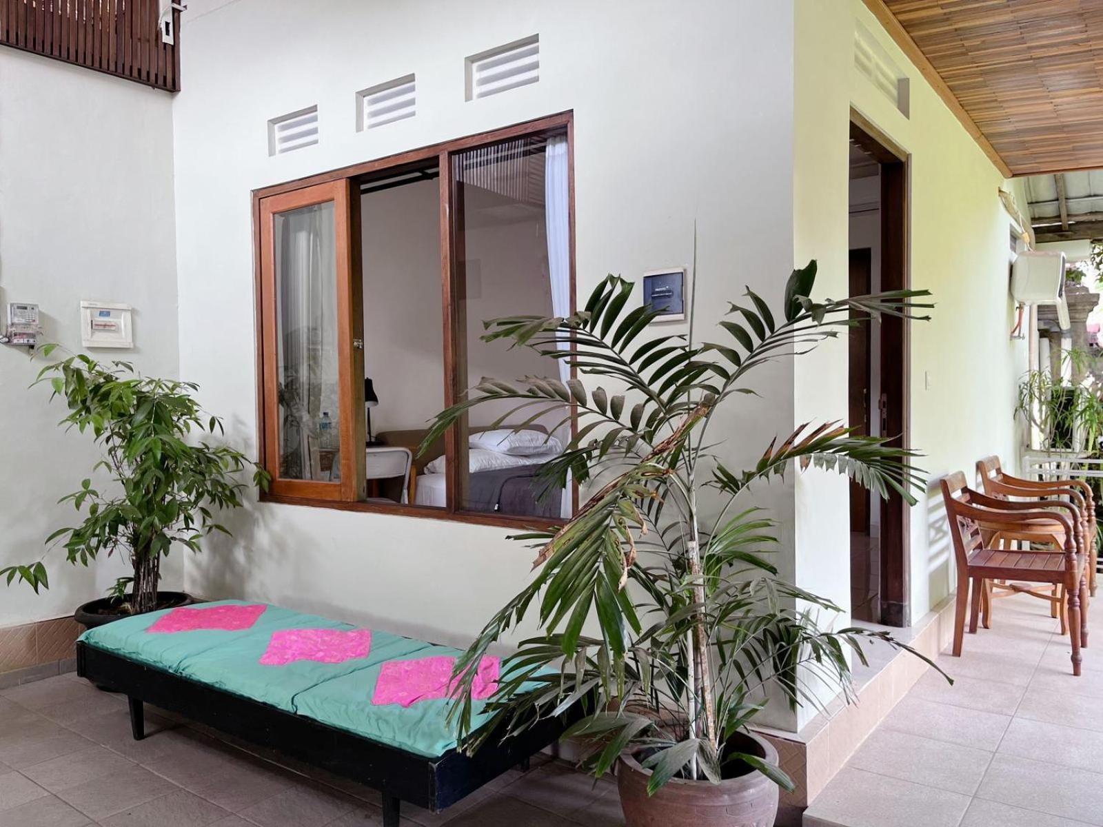 Agung'S Annex Homestay Санур Экстерьер фото
