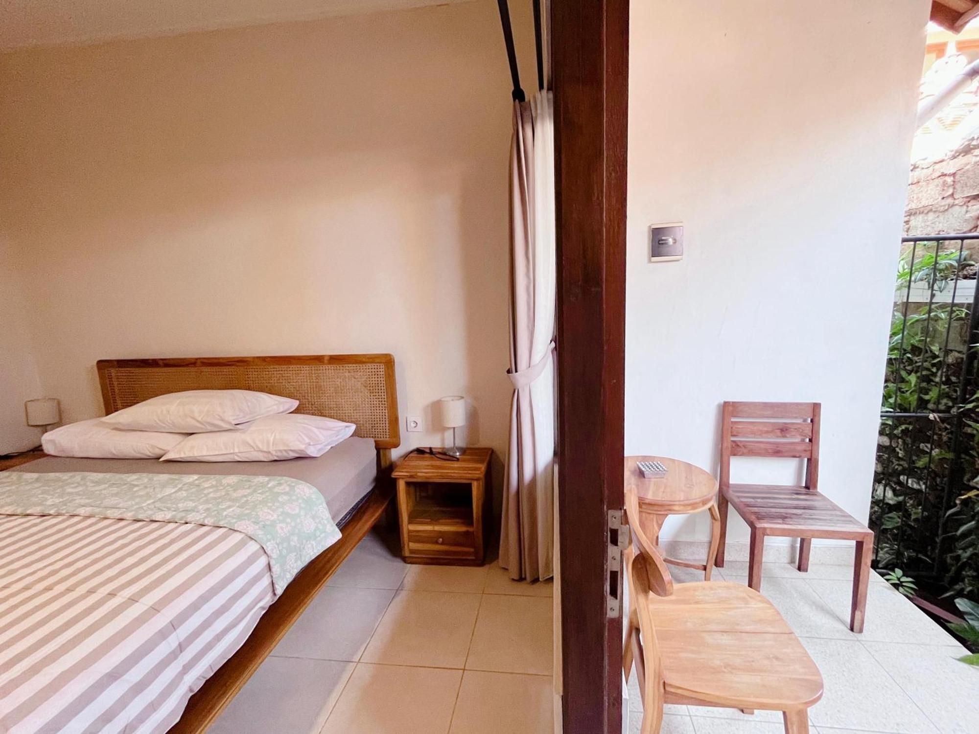 Agung'S Annex Homestay Санур Экстерьер фото